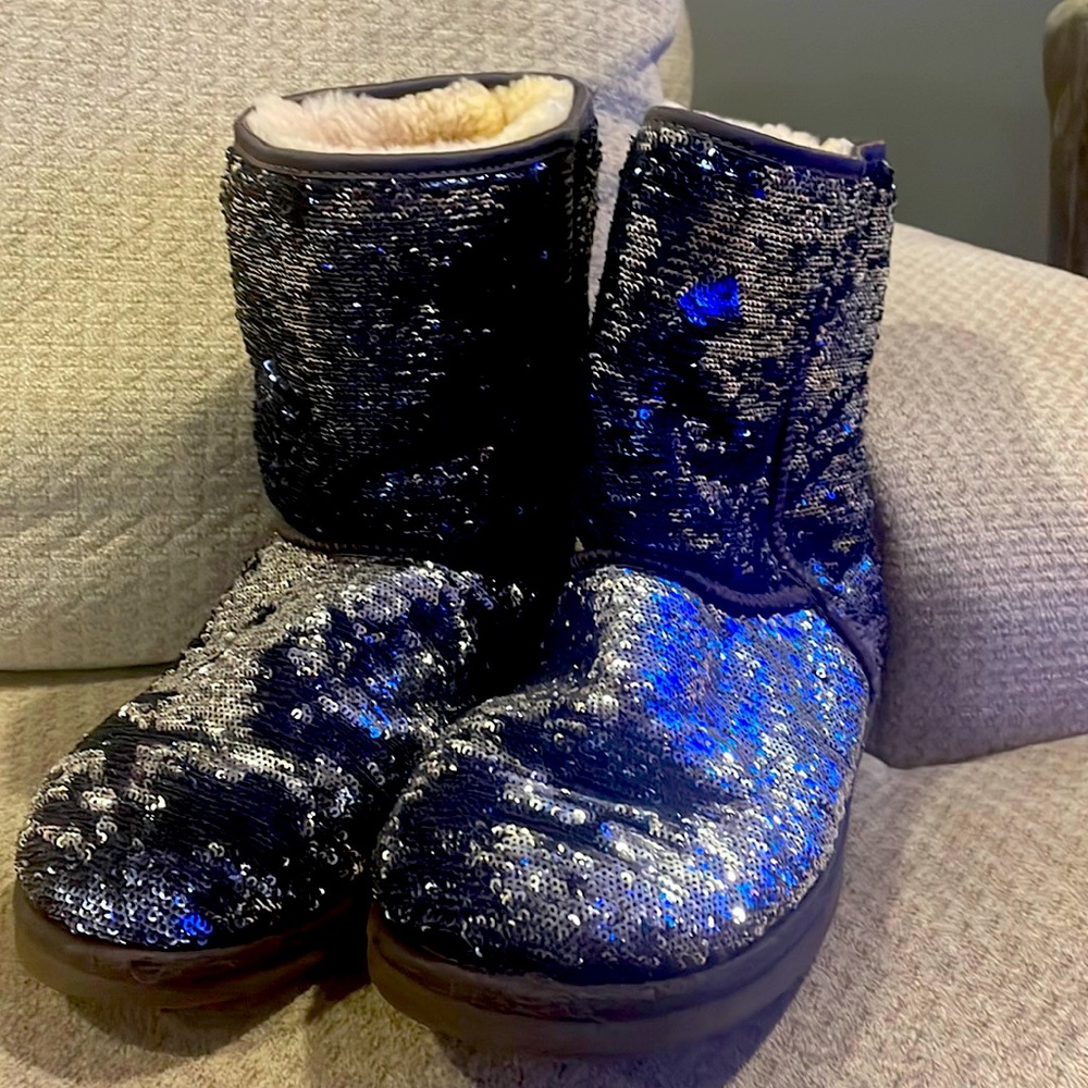 Ugg Blue sparkle